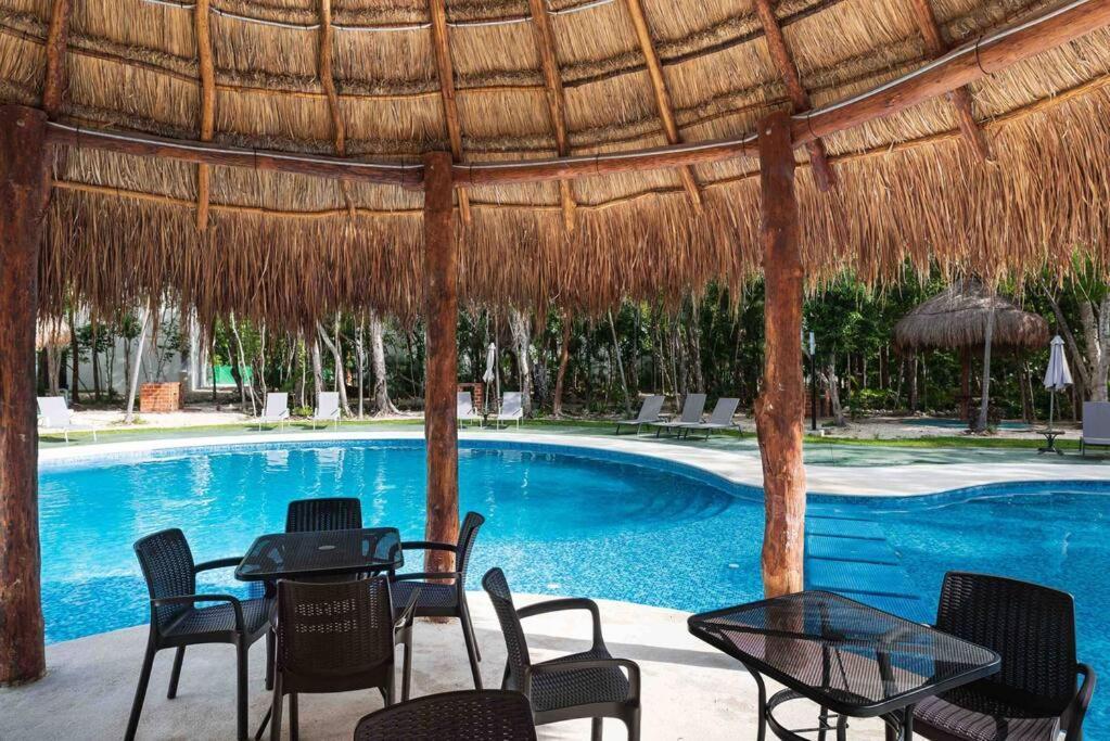 Lovely Cozy Apt W/Pool 2 Bedrooms. Great Location! Puerto Morelos Exterior foto